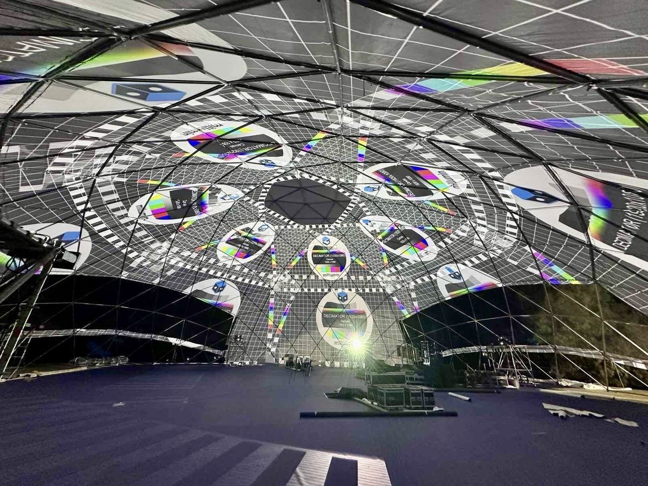 The empty dome interior before the show