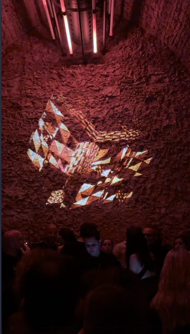 Geometric phoenix projection