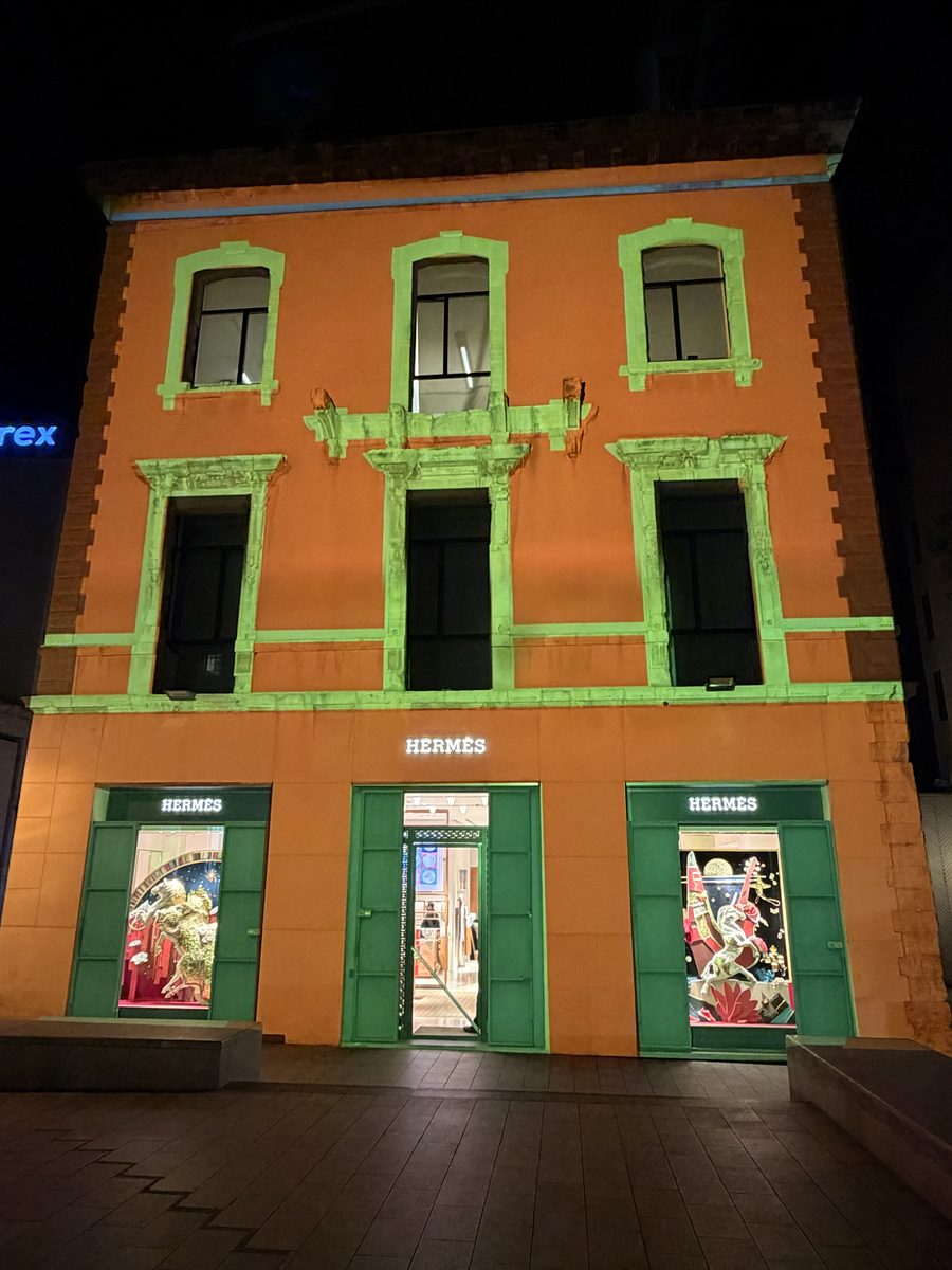 Hermès orange branded façade