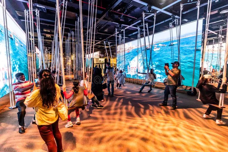 A full house of visitors in the swing forest